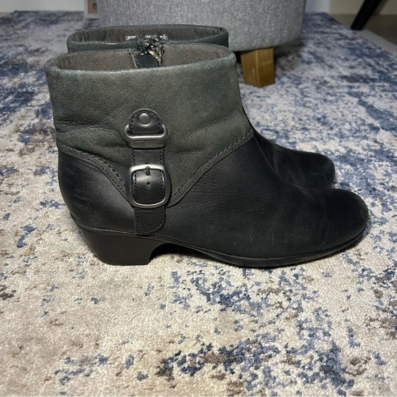 Clarks Ingalls Nile Black Ankle Boots Size 11 - Picture 1 of 13